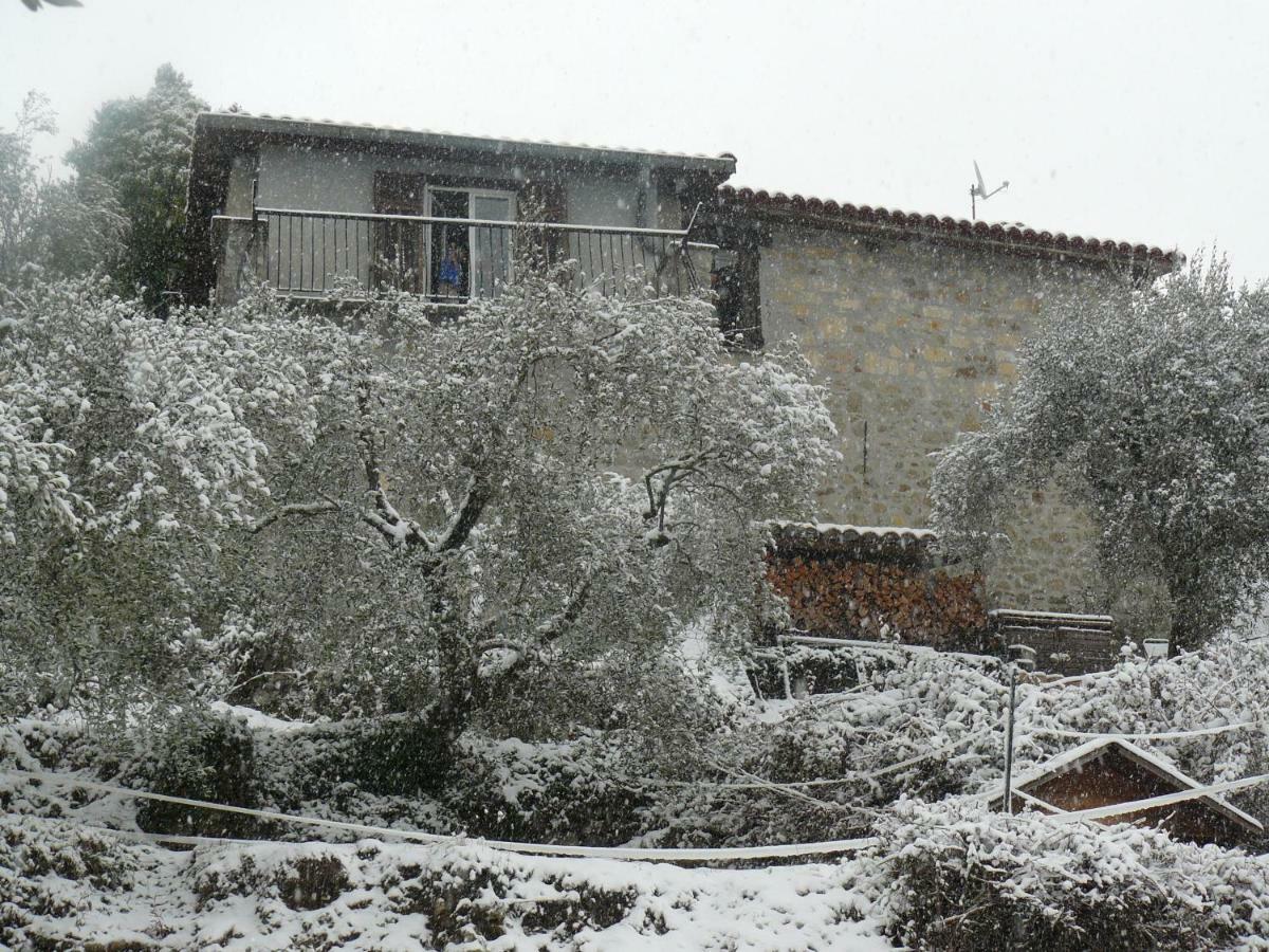 Vila La Ferme Des Cailletiers Chez Marco Lucéram Exteriér fotografie